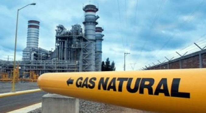 Bloomberg: Ejecutivo nacional prevé aumentar el precio del gas natural