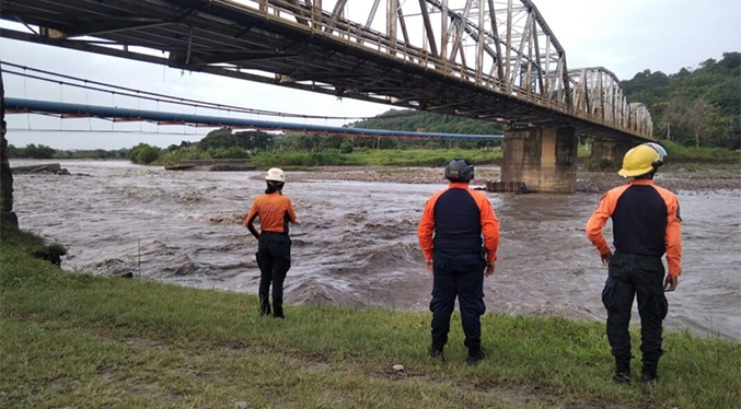 Autoridades monitorean ríos y quebradas del país ante paso de lluvias