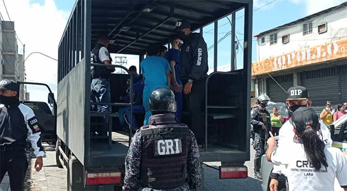 Detenidos en calabozos de la PNB Barquisimeto protestas contra reasignación de director