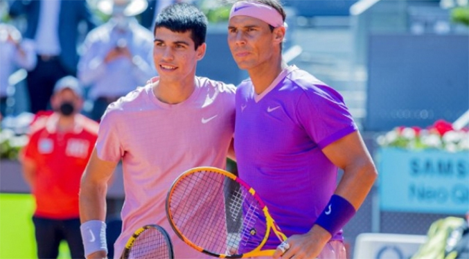 La felicitación de Rafael Nadal a Carlos Alcaraz por ganar en Wimbledon