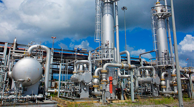 Pdvsa anuncia aumento en capacidad de refinación de combustibles