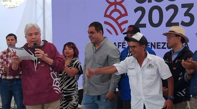 Trujillo gana la Taza de Oro en el II Encuentro Internacional de Café de Especialidad 2023