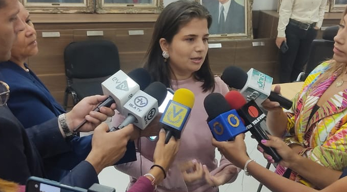 Anastassia Delpino: Exigimos la renuncia inmediata de la Junta Directiva del Hospital de Porlamar