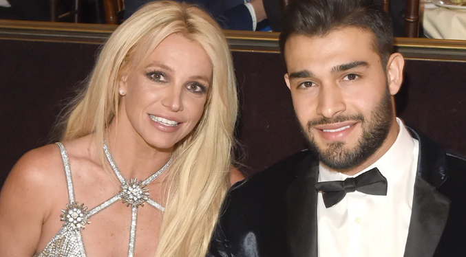 Esposo de Britney Spears exige una manutención en el divorcio