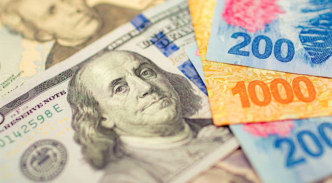 Gobierno argentino convalida un tipo de cambio de 350 pesos