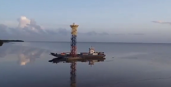 Venezuela instala un «faro estratégico» en fachada atlántica de zona en disputa con Guyana