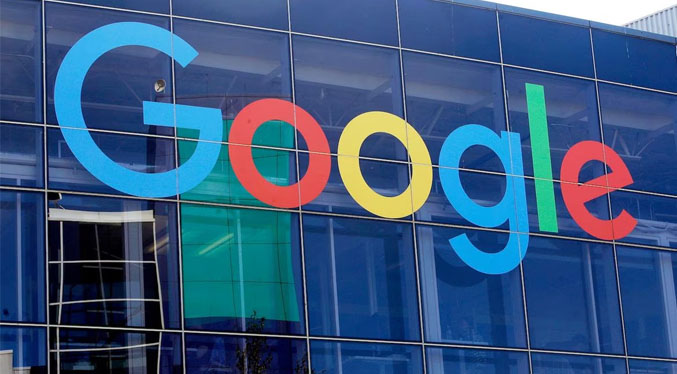 El Salvador firma acuerdo con Google para tratar de ser un centro tecnológico en América Central