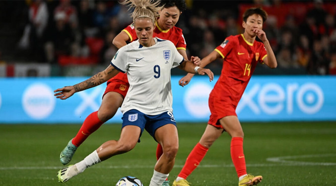 Inglaterra barre a China y se clasifica junto a Dinamarca a octavos del Mundial femenino