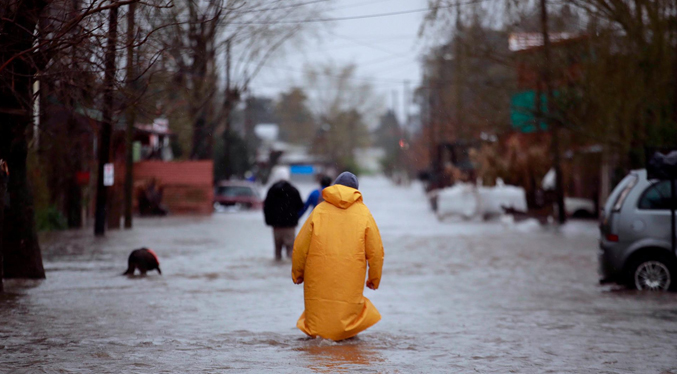 Argentina continúa bajo alerta tras inundaciones por lluvias