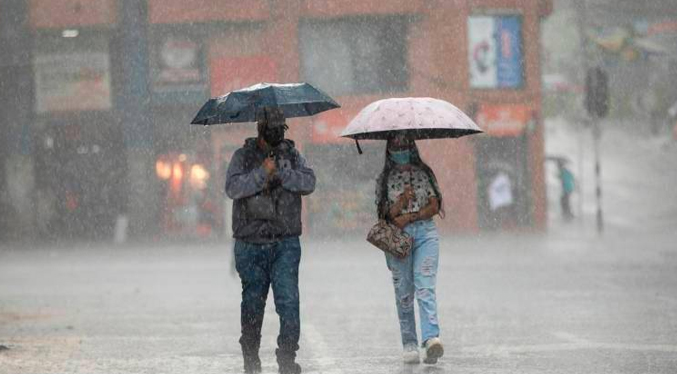 Inameh pronostica lluvias en gran parte de Venezuela por el paso de la onda tropical 30