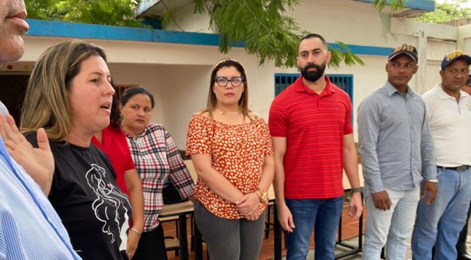 Diputados Yonder Durán y Maritza Matos desmienten traslado de 1.500 presos a cárcel de Sabaneta