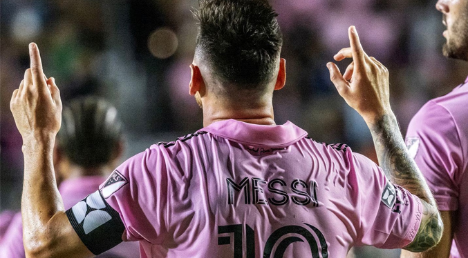 Messi revela por qué festeja sus goles en Inter Miami como un superhéroe