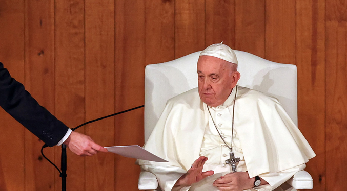 El Papa considera la designación de un representante permanente como puente entre Rusia y Ucrania