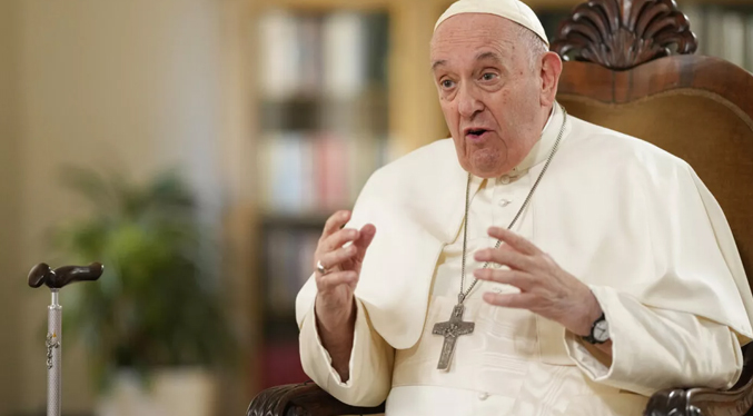 Papa asegura a parroquia cristiana en Gaza que hace lo posible por evitar la violencia