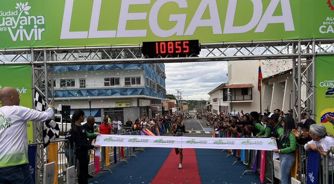 Tachirense Pedro Mora se lleva la Media Maratón de Ciudad Guayana
