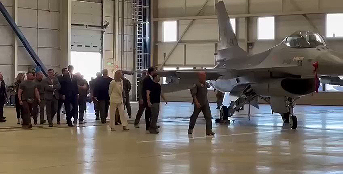 Países Bajos confirma que suministrará junto a Dinamarca cazas F-16 a Ucrania (+ Videos)