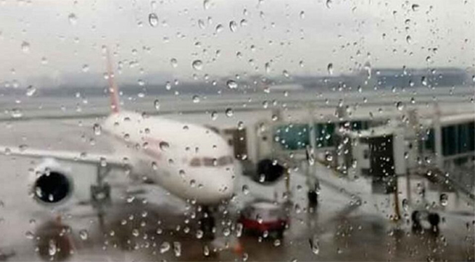 Dominicana cierra varios aeropuertos ante la proximidad de la tormenta Franklin