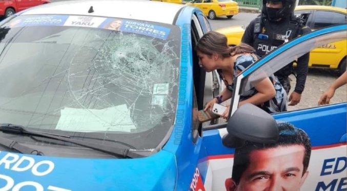 La candidata a asambleísta Estefany Puente sufre un atentado en Ecuador