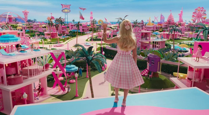 Argelia retira de los cines la película Barbie por “ultraje moral”