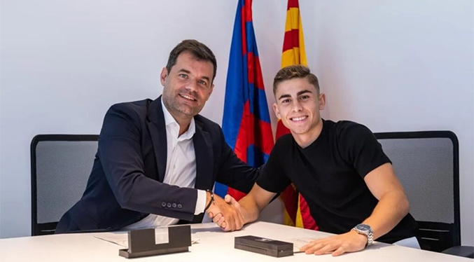 Barcelona renueva a Fermín López hasta 2027