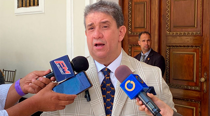 Diputado José Gregorio Correa pide al CNE realizar un registro electoral nuevo
