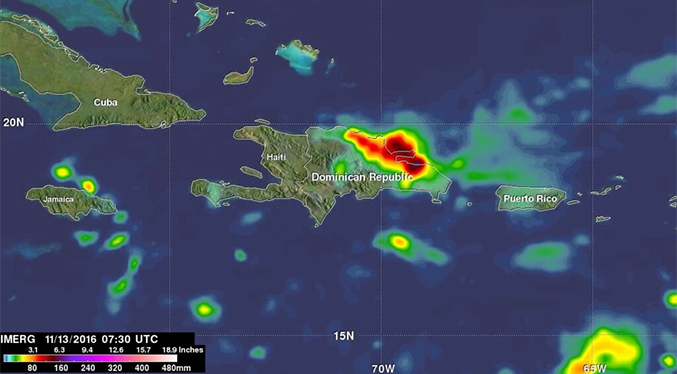 Franklin sigue su camino hacia República Dominicana con lluvia e inundaciones