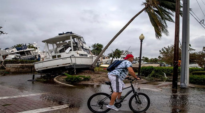 Idalia se debilita a tormenta tropical tras su devastador paso por Florida