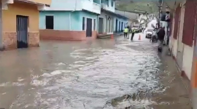Piden articular esfuerzos para atender los daños por lluvias en Mérida