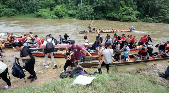 Panamá y Costa Rica analizarán la crisis migratoria en una cita en su área fronteriza
