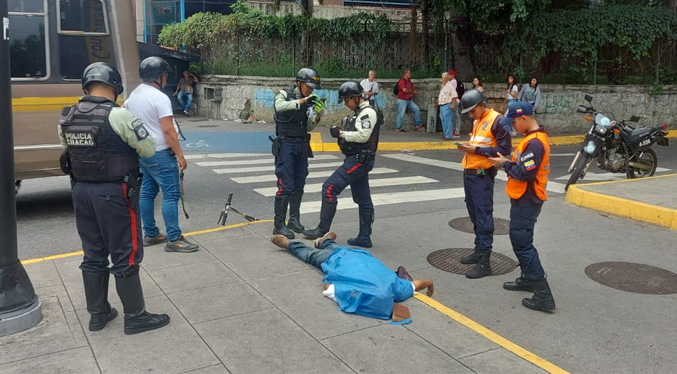 Fallece en accidente con monopatín el periodista Alexander Uzcátegui