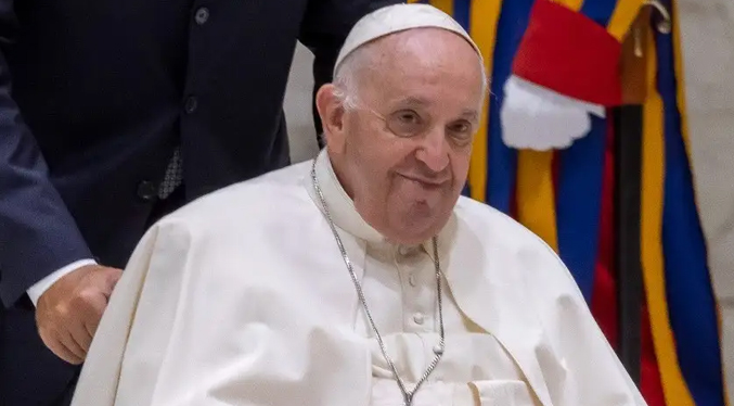 El Papa arriba a Lisboa para participar en la Jornada Mundial de la Juventud
