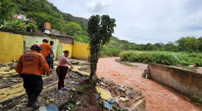 Lluvias dejan en emergencia a 13 municipios de Trujillo