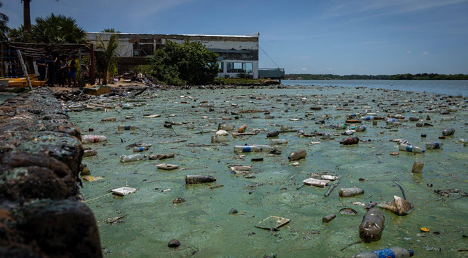 Contabilizan diecinueve mil toneladas de desechos sólidos extraídos en Lago de Maracaibo