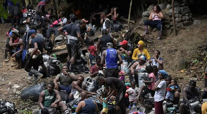 Panamá está sobrepasado por la llegada diaria de miles de migrantes a través del Darién