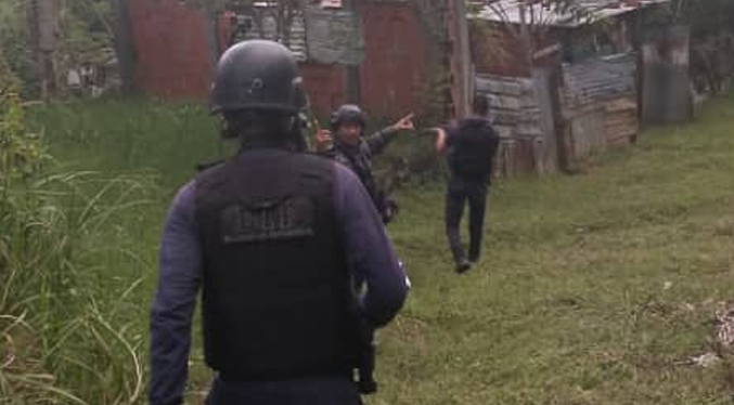Enfrentamiento entre la PNB y antisociales deja a un funcionario herido en Petare