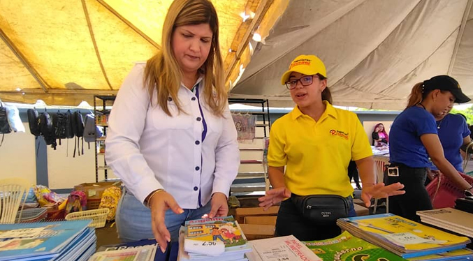 Alcaldía de Mara y Fundafamilia realizan la «Gran Feria Escolar Bolivariana 2023”
