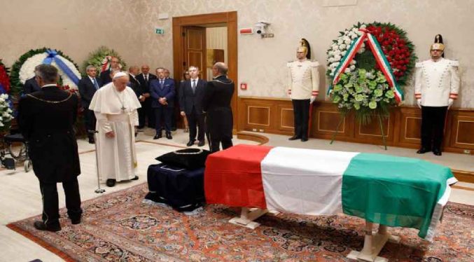 Papa y la política italiana despiden al expresidente Giorgio Napolitano