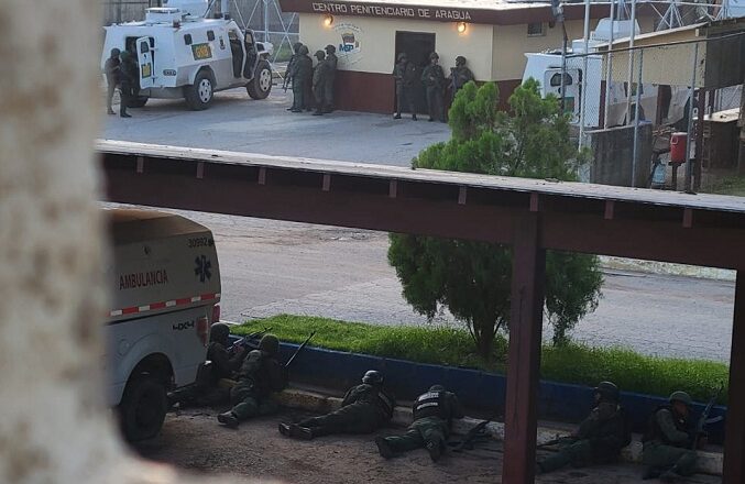 Gobierno venezolano ordena el desalojo de los reclusos en Tocorón