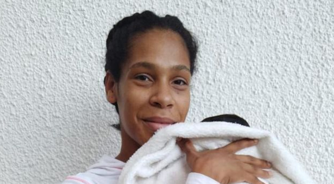 Venezolana que entró en labor de parto sobre el techo de un tren en México cuenta ese momento