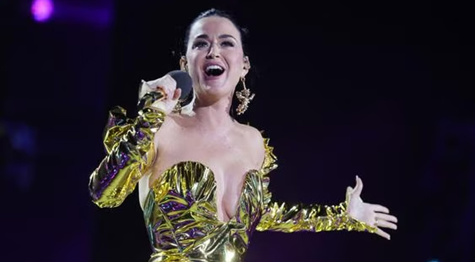 Katy Perry vende los derechos de cinco álbumes en 225 millones de dólares