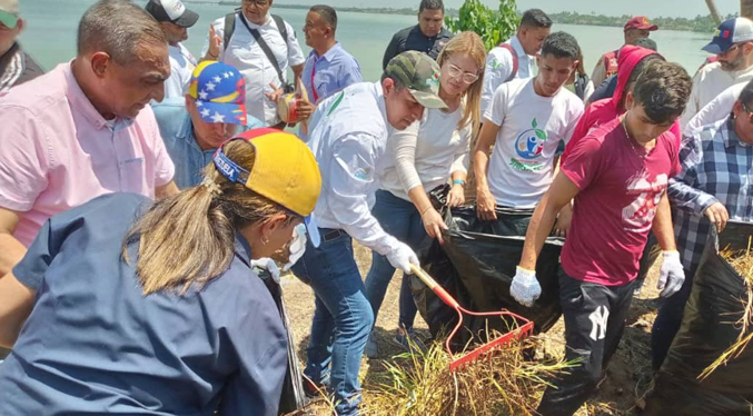 Realizan Saneamiento y reforestación en la Costa Oriental del Lago de Maracaibo