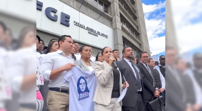 Candidata presidencial de Ecuador denuncia presunto plan para acabar con su vida (Video)