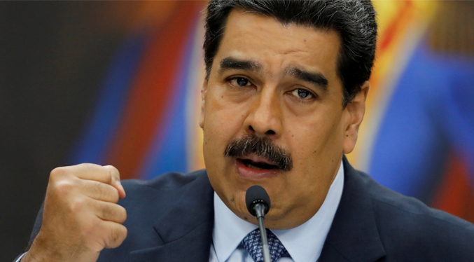 Maduro: Exxon Mobil invierte dinero para sabotear el Referendo