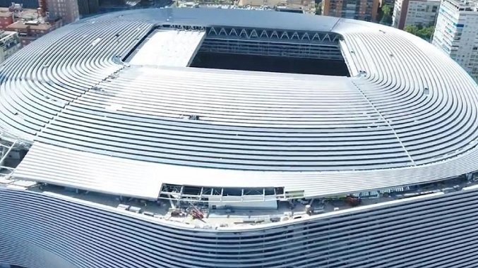 Minuto de silencio en Bernabéu por Pepe Domingo Castaño y fallecidos en Marruecos y Libia