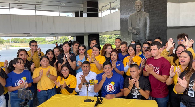 Movimiento estudiantil zuliano anuncia apoyo a Henrique Capriles en Primaria