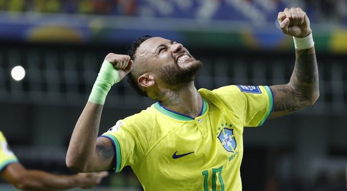 Neymar supera a Pelé como máximo goleador de la Seleção (Video)