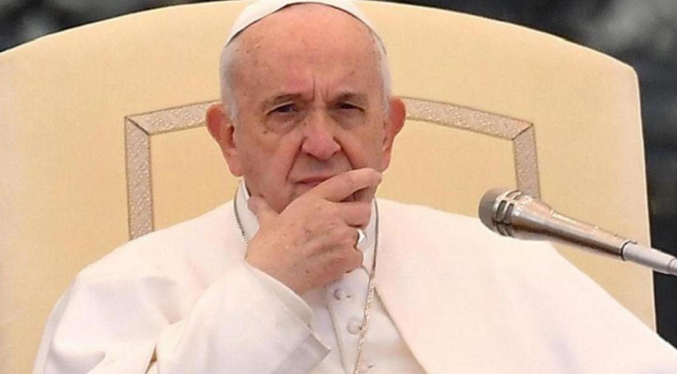El papa Francisco descarta una eventual dimisión