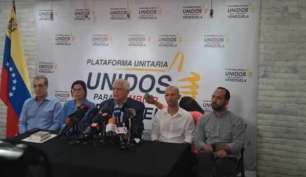 La oposición venezolana asegura que «nada ni nadie» la «apartará de la vía electoral»