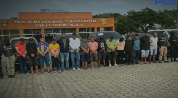 Detienen a 19 personas en Ecuador acusadas de hacer grandes envíos de cocaína hacia México