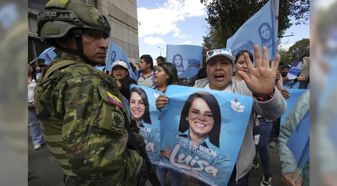 Arranca en Ecuador la campaña electoral con miras a la segunda vuelta presidencial